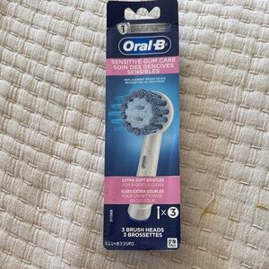 Oral‑B Sensitive Gum Care Replacement Brush Heads – Blue & White (3 Pack)
